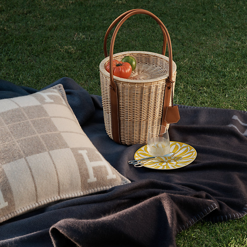 Avalon III pillow, small model | Hermès Mainland China